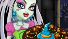 Cocinar una tarta en Monster High